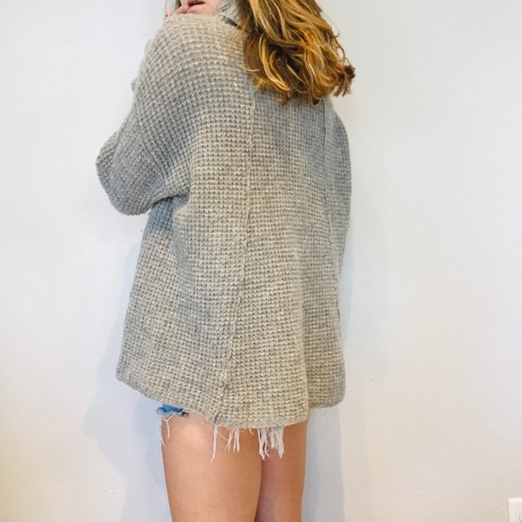 Free People chunky turtleneck oversized sweater - Picture 5 of 5